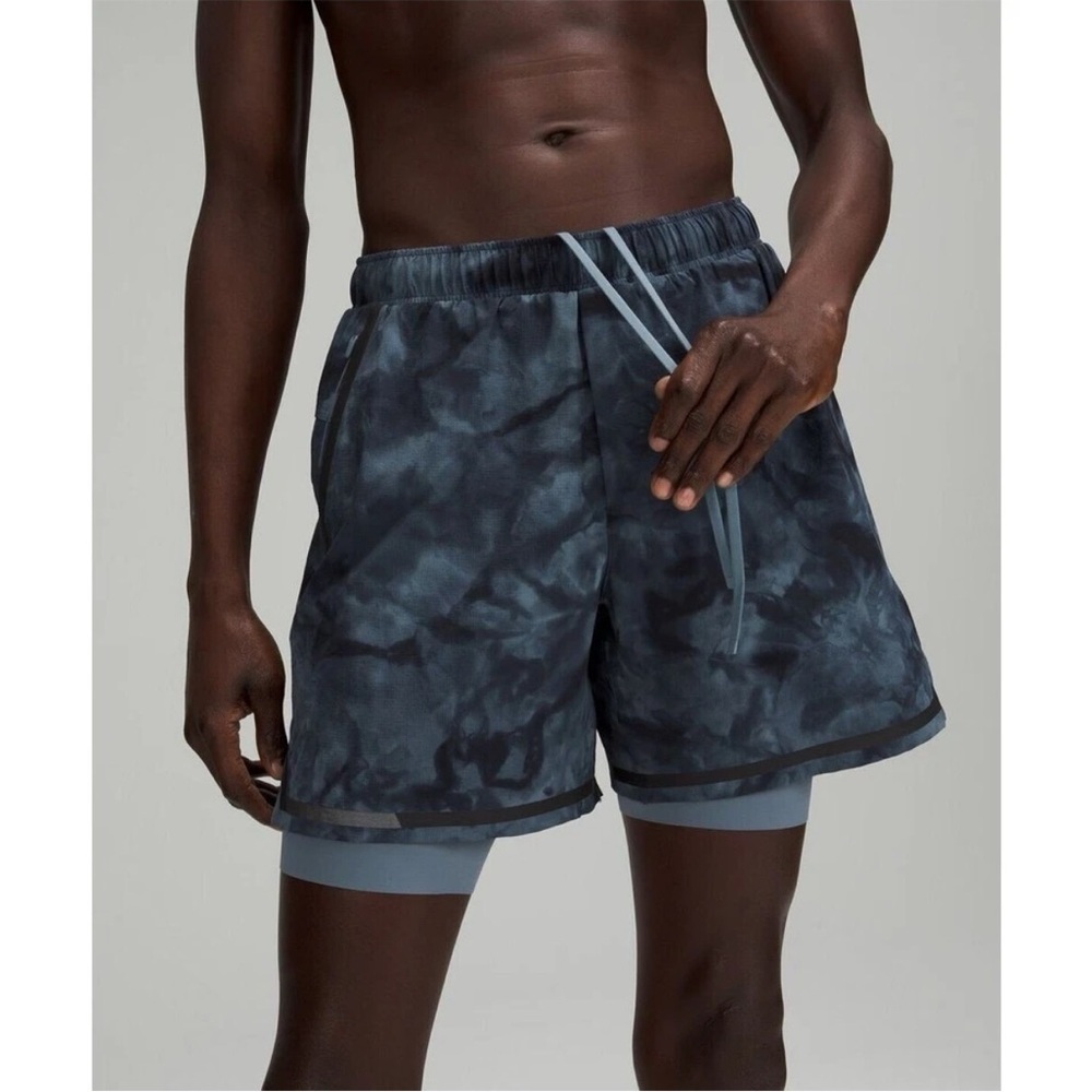 Lululemon Surge
Lined 6" Shorts Men's River Green Tie Dye Running Athletic